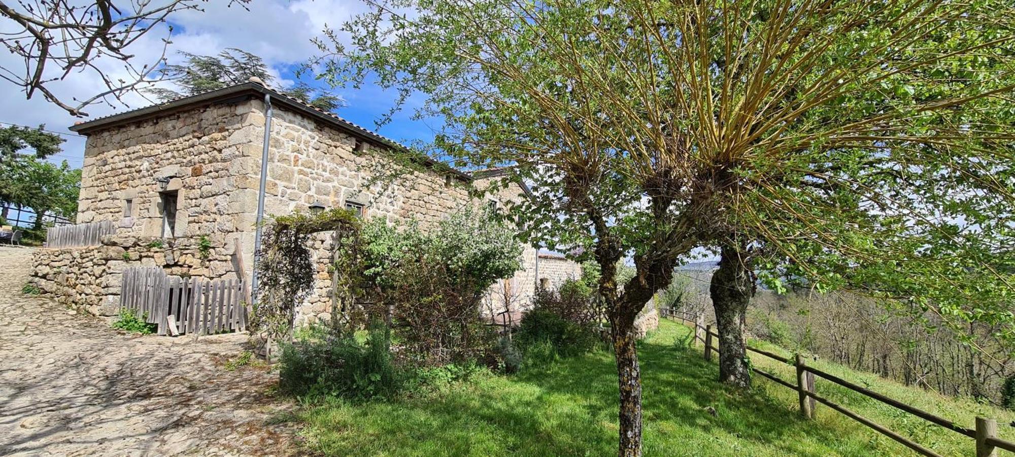 Gites Domaine De Silhac Ardeche Exterior foto